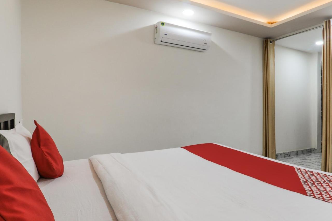 Hotel O Aastha Near Chaudhary Charan Singh International Airport Bijnaur Buitenkant foto